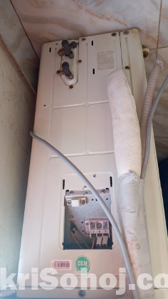 Walton 1.5 Ton Inverter Ac Only 1 Year Used